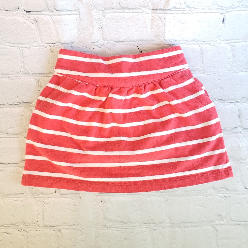 5/$30 🍭 Girls Red White Striped Skirt Small (5-6)